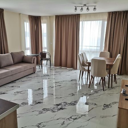 Zigrabay Lovely Appartments 普里莫尔斯科 外观 照片